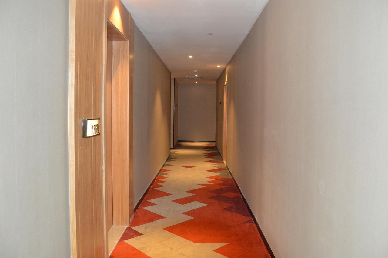Borrman Hotel Guangzhou Tianhe Sports Center 外观 照片